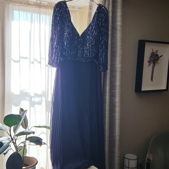 Alberto Makali formal gown - Picture 3 of 11